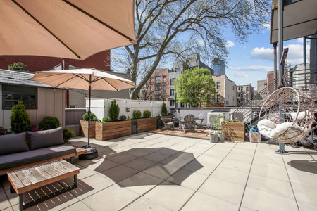 1059 Manhattan Avenue, Brooklyn, NY, 11222 - Photo 1