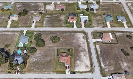 418 Nw 3rd Ter, Cape Coral, FL
