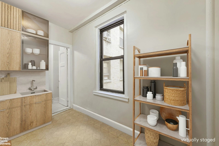 345 W 88TH Street, Manhattan, NY, 10024 - Photo 1