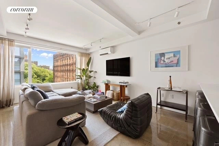 255 BOWERY, Manhattan, NY, 10002 - Photo 1