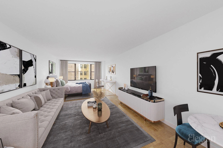 305 E 40th Street, Manhattan, NY, 10016 - Photo 1