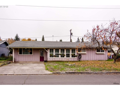 1580 W Quinalt St, Springfield, OR