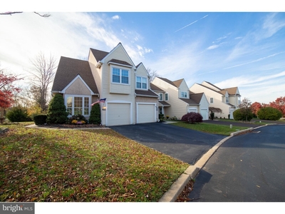 434 Country Club Dr, Lansdale, PA