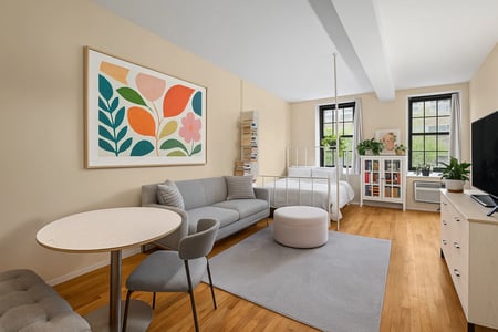 324 PEARL Street, Manhattan, NY, 10038 - Photo 1