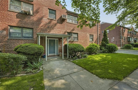 91-49 153rd Avenue, New York, NY, 11414 - Photo 1