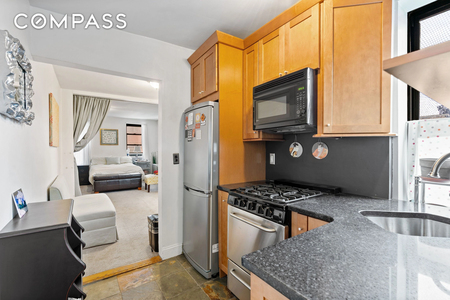514 W 50th Street, Manhattan, NY, 10019 - Photo 1