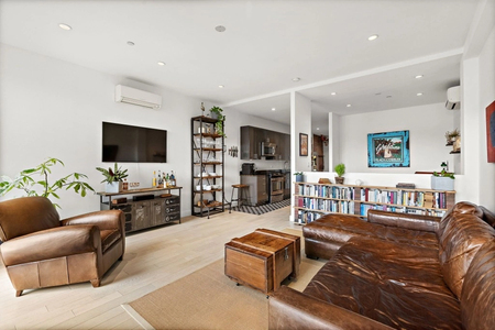 148 W 121st Street, Manhattan, NY, 10027 - Photo 1