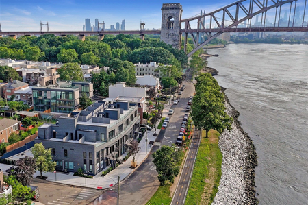 21-31 Shore Boulevard, New York, NY, 11105 - Photo 1