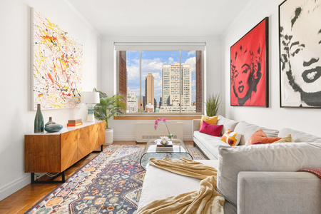 350 E 82nd Street, Manhattan, NY, 10028 - Photo 1