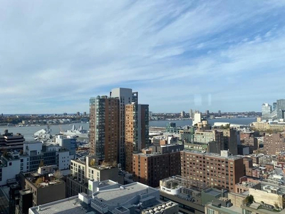 500 W 43rd Street, Manhattan, NY, 10036 - Photo 1