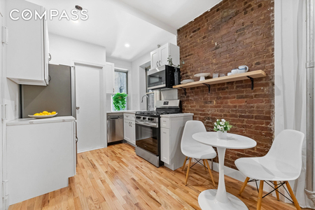 636 E 14th Street, Manhattan, NY, 10009 - Photo 1
