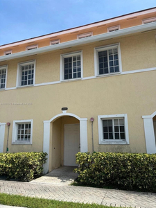 2050 NE 167th St, North Miami Beach, FL, 33162 - Photo 1