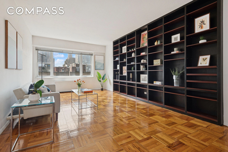 60 E 8th Street, Manhattan, NY, 10003 - Photo 1