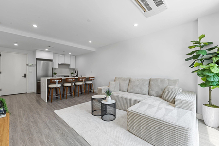 46-40 Vernon Boulevard, New York, NY, 11101 - Photo 1