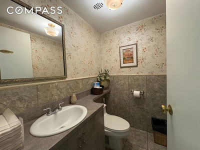 50 Park Avenue, Manhattan, NY, 10016 - Photo 1