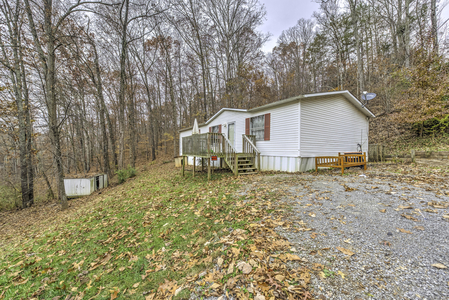 134 Tobby Hollow Ln, Knoxville, TN