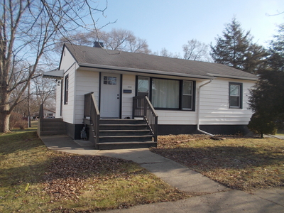 3315 Wallace Ave, Steger, IL
