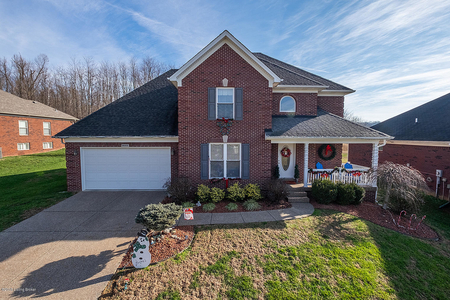 9005 Crescent View Ct, Louisville, KY