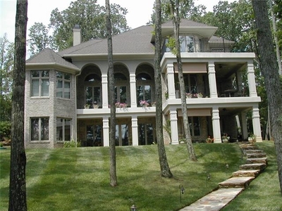 118 Whaling Ln, Mooresville, NC