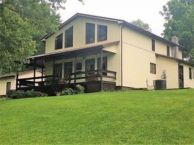 106 Cold Springs Rd, Chilhowie, VA