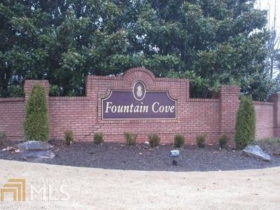 1209 Fountain View Dr, Lawrenceville, GA