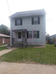 966 Reed Ave, Akron, OH