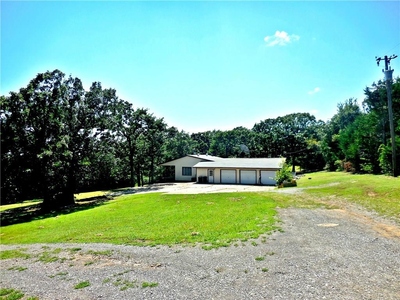 37171 Horse Ranch Rd, Wister, OK