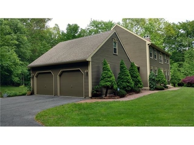 253 Kate Ln, Tolland, CT