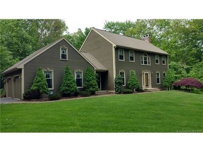 253 Kate Ln, Tolland, CT