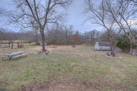 546 Bunch Rd, Anderson, MO