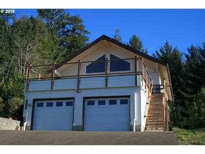 83411 Seaview Ln, Florence, OR