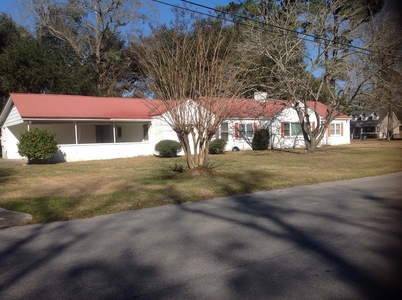 1026 Gilmore Ave, Holly Hill, SC