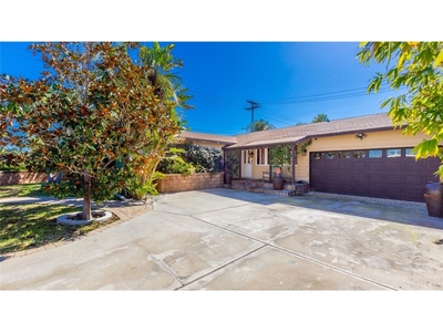 6292 Chinook Ave, Westminster, CA