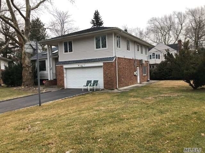 6 Imperial Ct, Great Neck, NY