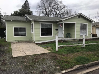 312 Boscabelle Ave, Willits, CA