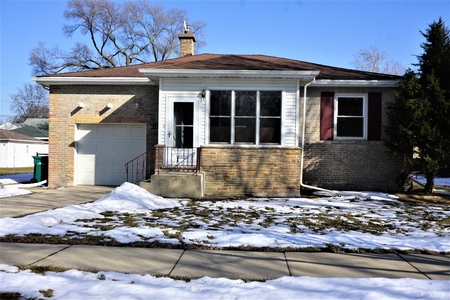 1115 Hull Ave, Westchester, IL