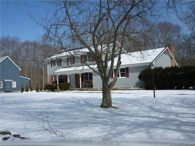 166 Great Neck Rd, Waterford, CT