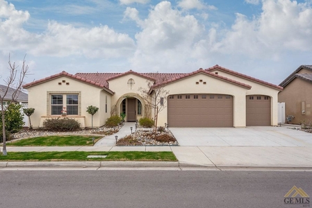 12110 French Park Ln, Bakersfield, CA