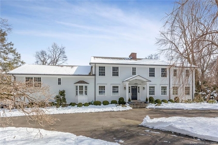 62 Comstock Hill Rd, New Canaan, CT