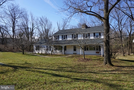 22 Meadowbrook Ln, Chalfont, PA
