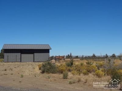 17360 Star Thistle Ln, Bend, OR