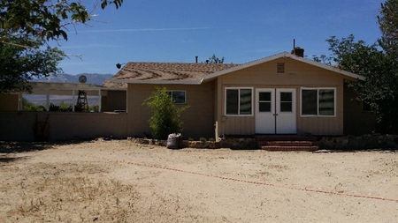 10225 Custer Ave, Lucerne Valley, CA