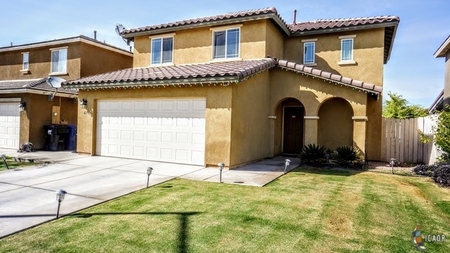 623 Dulles Dr, Imperial, CA