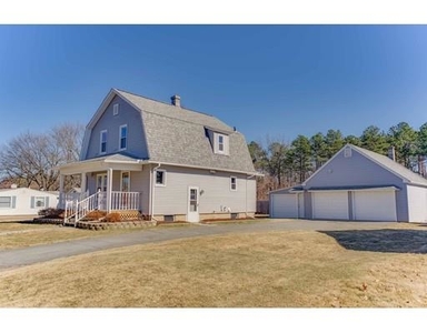 33 Mohegan Ave, Indian Orchard, MA