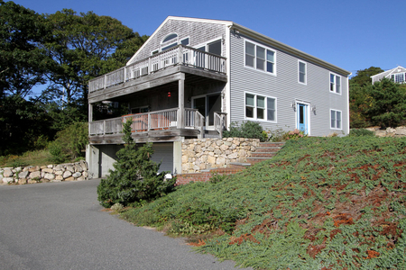 50 View Crest Dr, Falmouth, MA