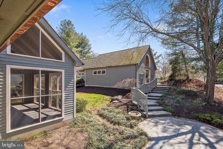 15 Deer Pond Ln, Chadds Ford, PA