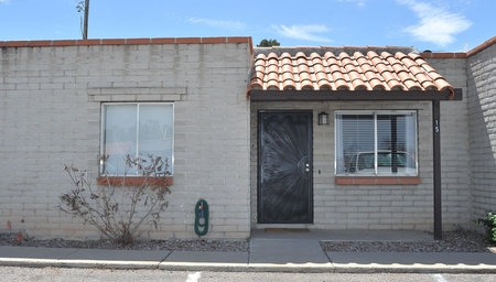 211 W Roger Rd, Tucson, AZ