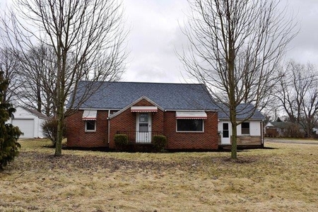 334 Lee Ln, Mansfield, OH