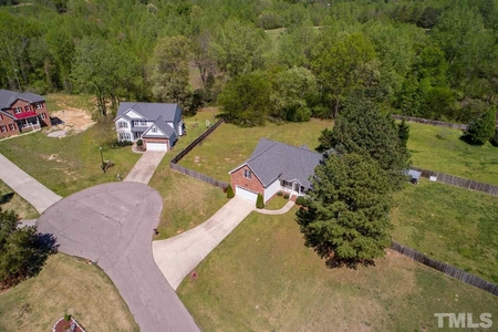 4404 Grassy Field Dr, Raleigh, NC