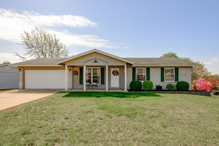 1 Voyager Dr, Saint Peters, MO